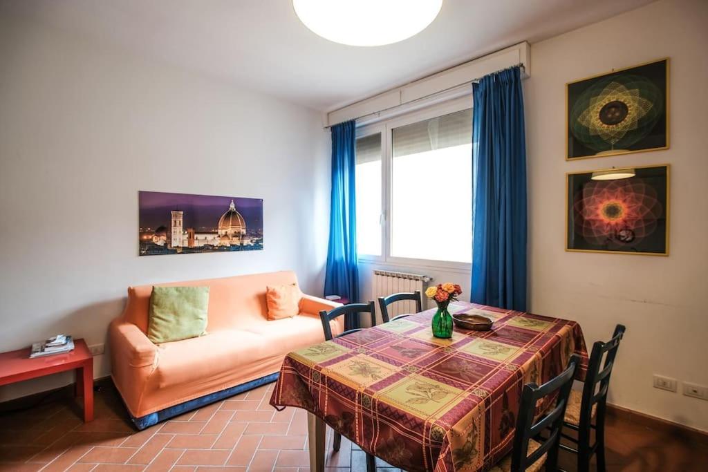 Nice Apartment Near Ponte Vecchio ฟลอเรนซ์ ภายนอก รูปภาพ